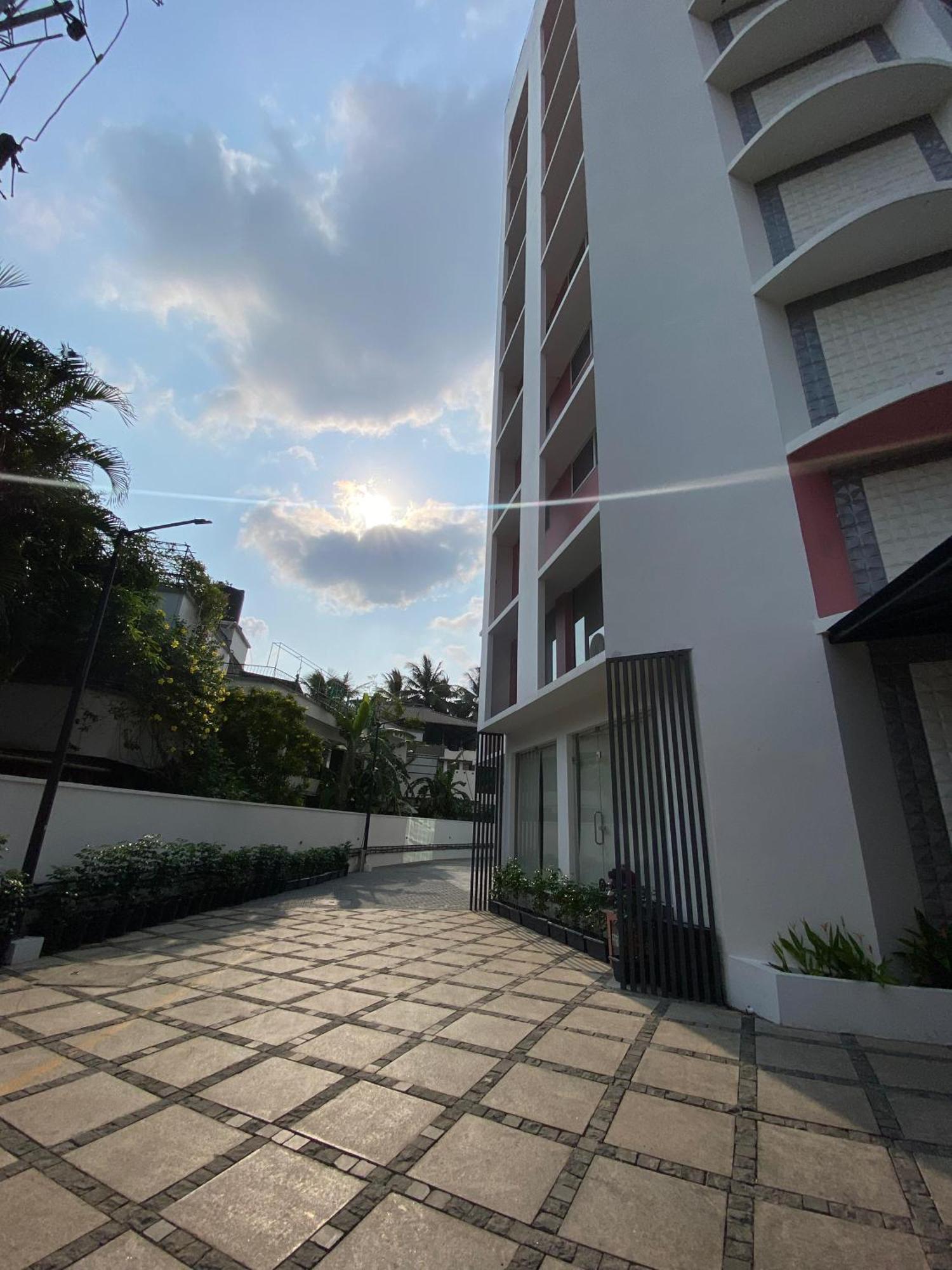 The Habitat Suites Ґуруваюр Екстер'єр фото