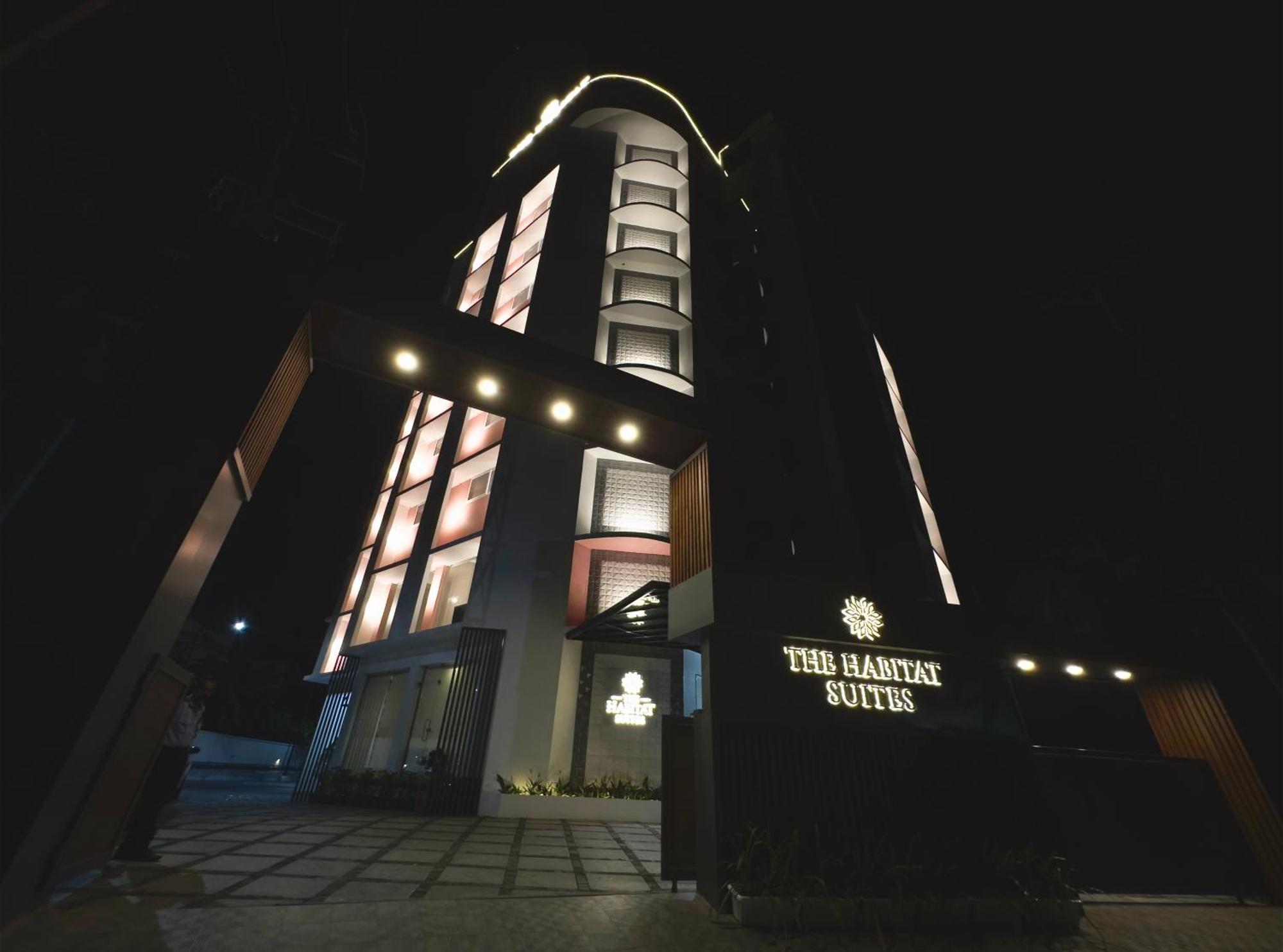 The Habitat Suites Ґуруваюр Екстер'єр фото