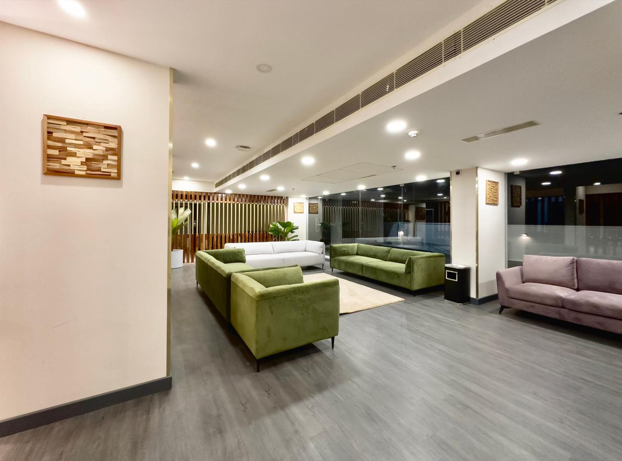 The Habitat Suites Ґуруваюр Екстер'єр фото