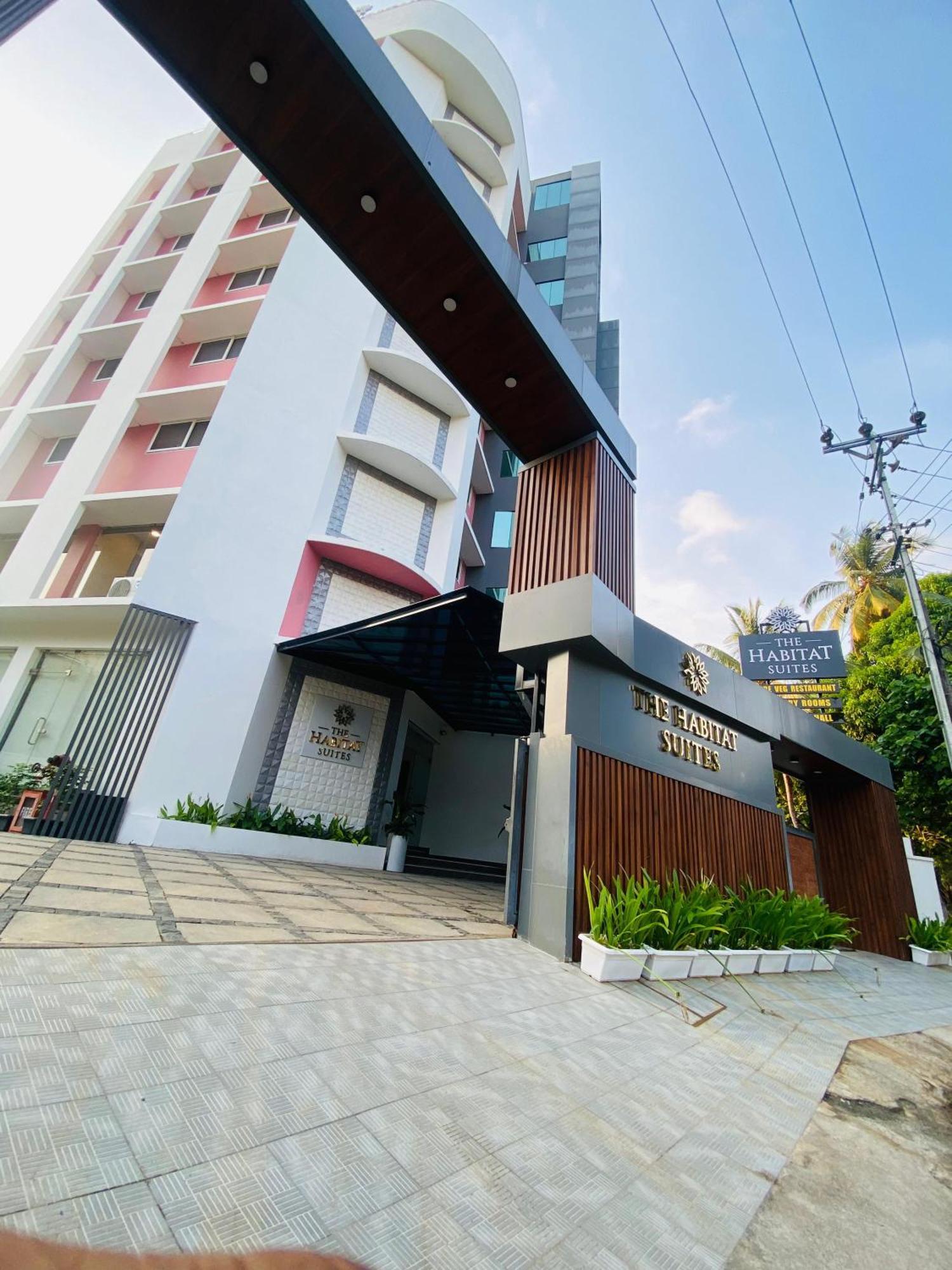 The Habitat Suites Ґуруваюр Екстер'єр фото