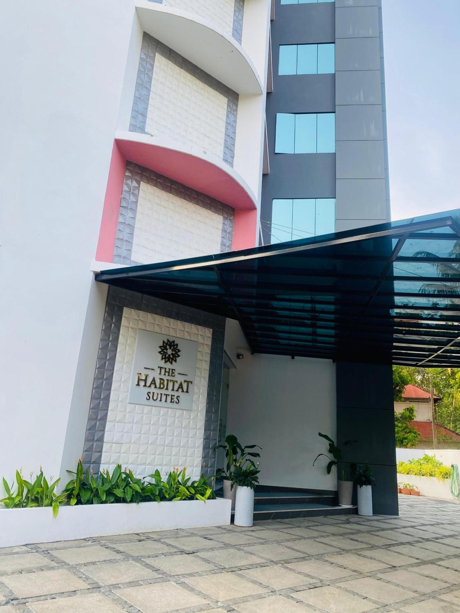 The Habitat Suites Ґуруваюр Екстер'єр фото