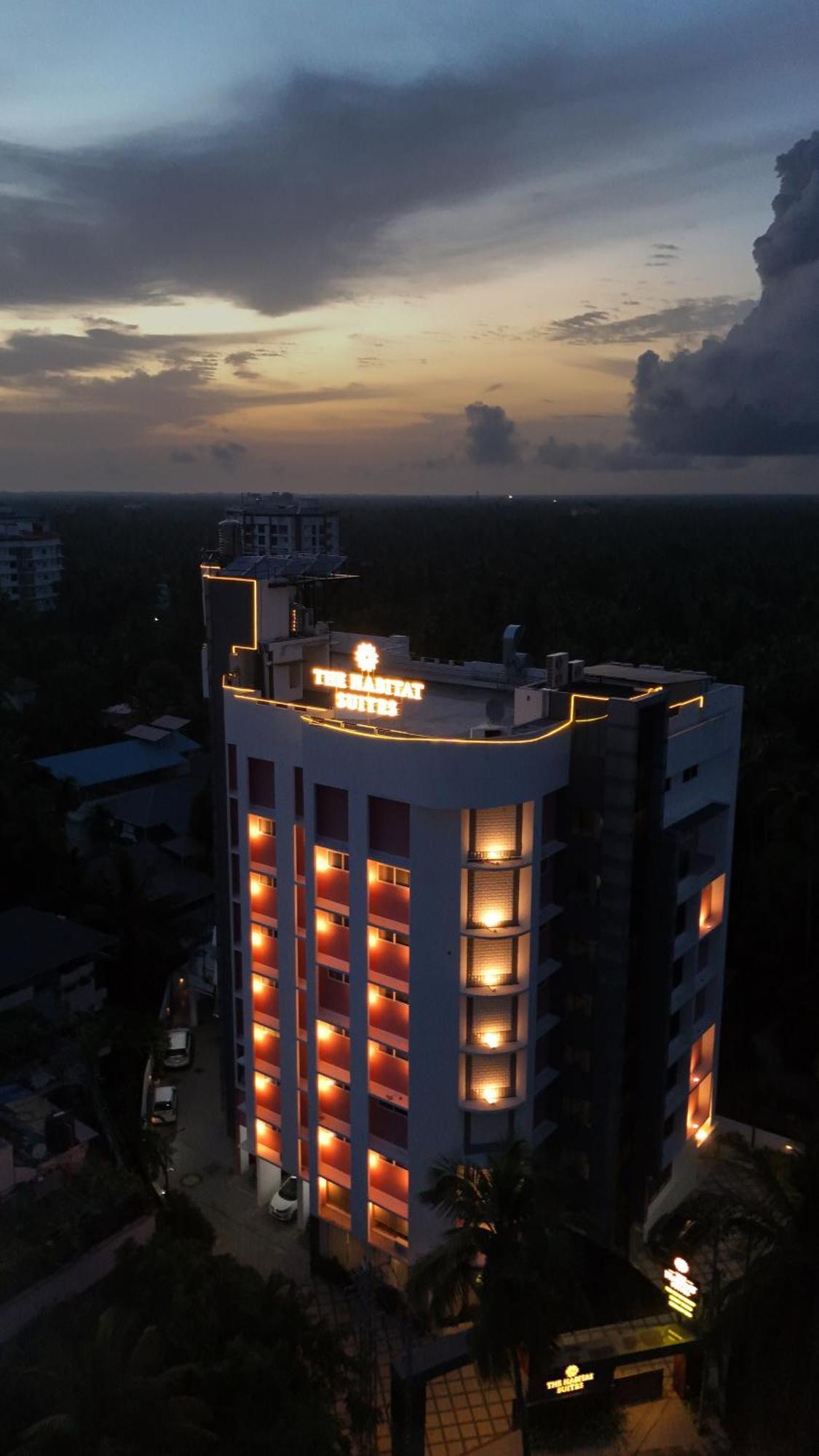 The Habitat Suites Ґуруваюр Екстер'єр фото