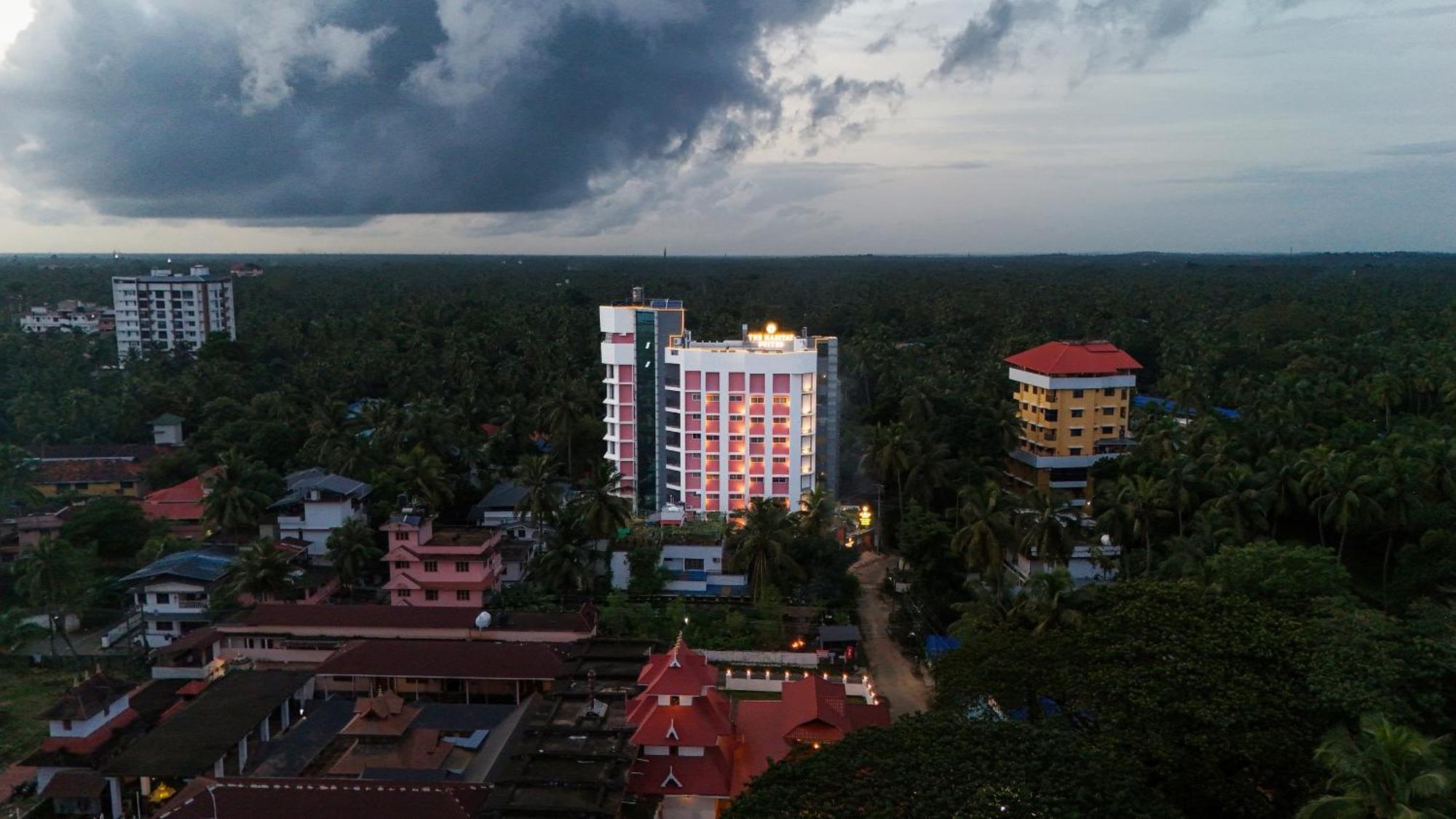 The Habitat Suites Ґуруваюр Екстер'єр фото